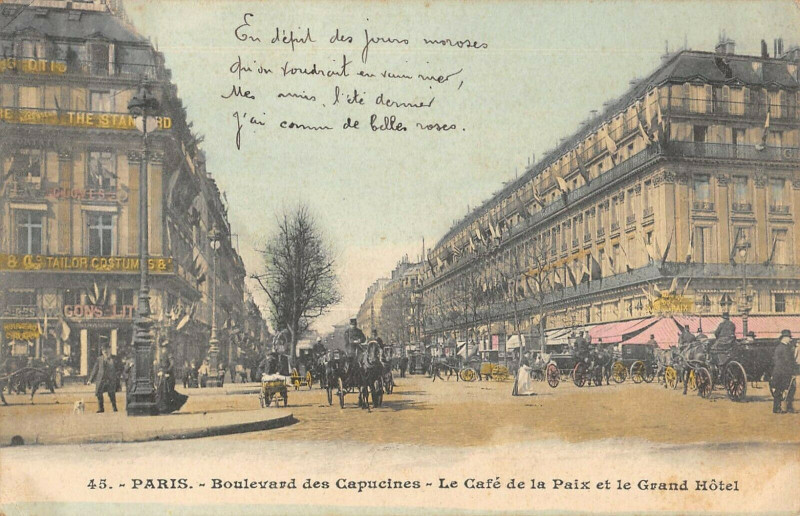 Carte postale ancienne Paris Boulevard Des Capucines Le Cafe De La Paix Et Grand Hotel à Paris