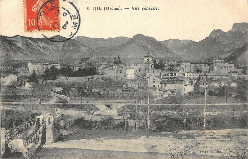 Carte postale ancienne Die Drome Vue Generale à Die