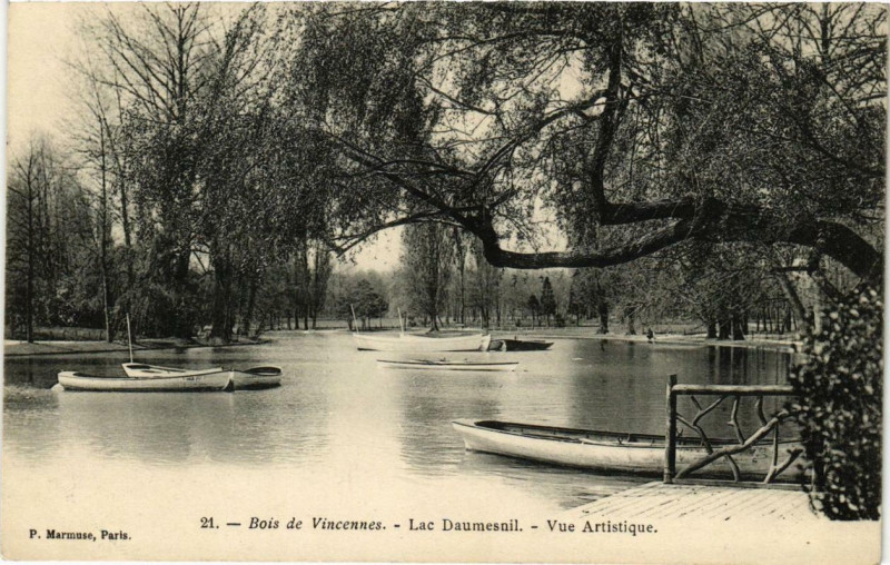 Carte postale ancienne Paris 12e Bois de Vincennes Lac Daumesnil Vue artstique à Paris 12e