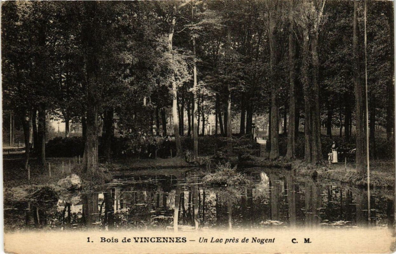 Carte postale ancienne Paris 12e Bois de Vincennes Un Lac pres de Nogent à Paris 12e