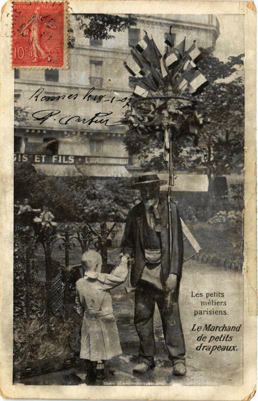 Carte postale ancienne Paris Les Petits métiers parisiens. Marchand de petits drapeaux à Paris
