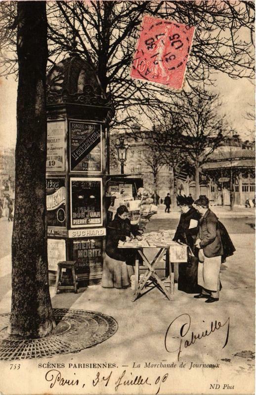 Carte postale ancienne Paris Scenes Parisiennes. La Marchande de Journaux à Paris