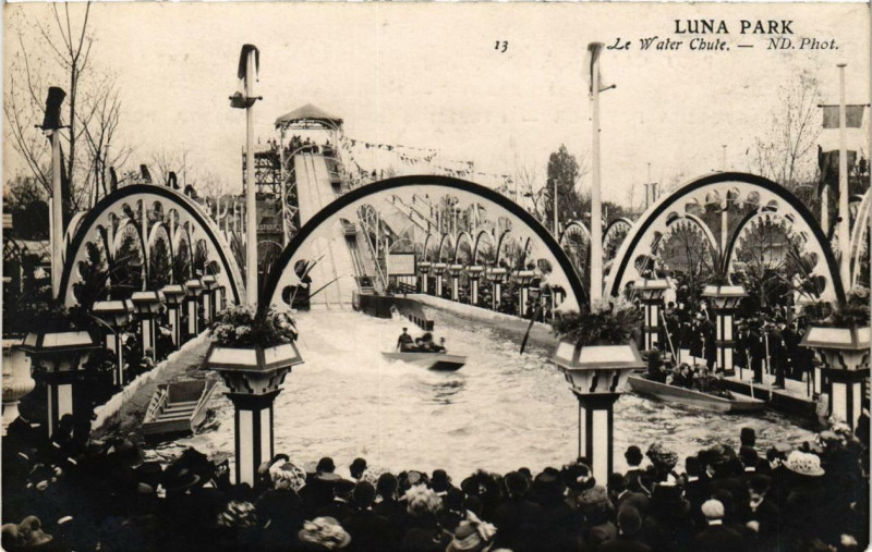 Carte postale ancienne Luna Park - Le Water Chute à Paris 17e