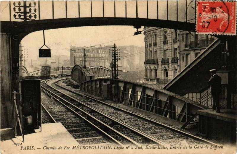 Carte postale ancienne Paris Chemin de Fer Métropolitain. Ligne No. 2. Gare de Suffren à Paris