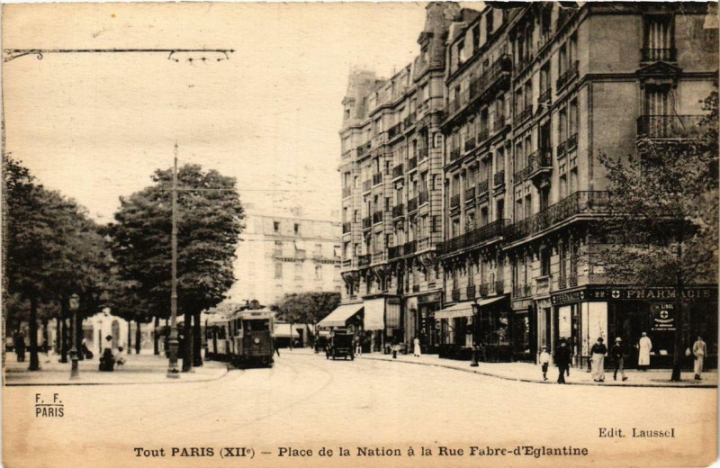 Carte postale ancienne Paris 12e Place Nation a Rue Fabre-'Eglantine F. Fleury à Paris 12e
