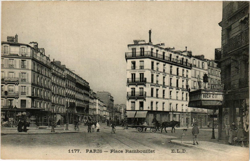 Carte postale ancienne Place Rambouillet à Paris 12e