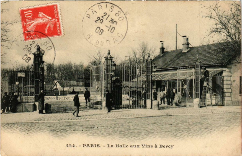Carte postale ancienne Paris 12e a Halle aux Vins a Bercy à Paris 12e