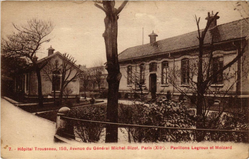 Carte postale ancienne Paris 12e Hopital Trousseau Pavillons Legroux et Moizard à Paris 12e