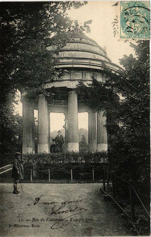 Carte postale ancienne Paris 12e Bois de Vincennes Temple grec à Paris 12e