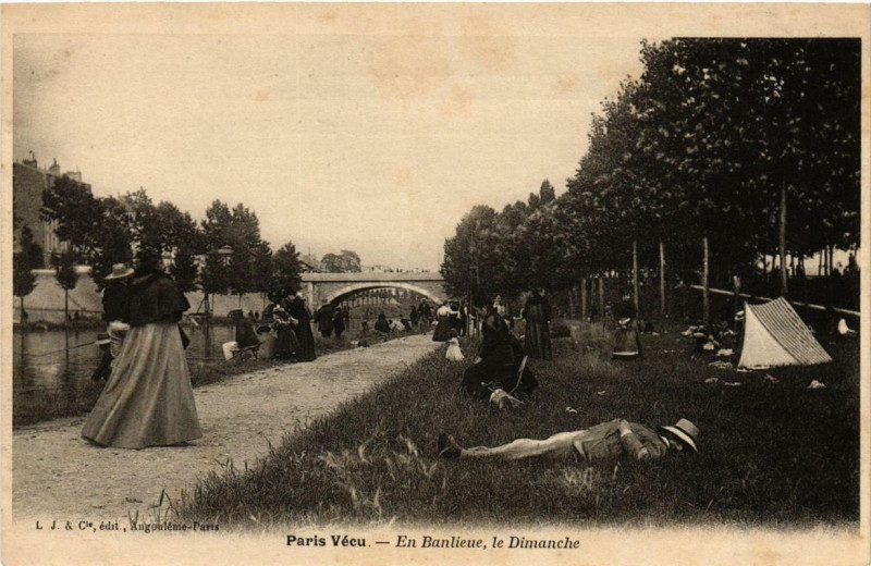 Carte postale ancienne Paris Vécu. En Banlieu le Dimanche à Paris