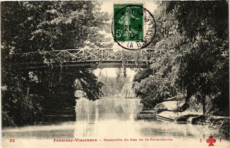 Carte postale ancienne Paris 12e Fontenay-Vincennes Passerelle Lac Porte-Jaune à Paris 12e