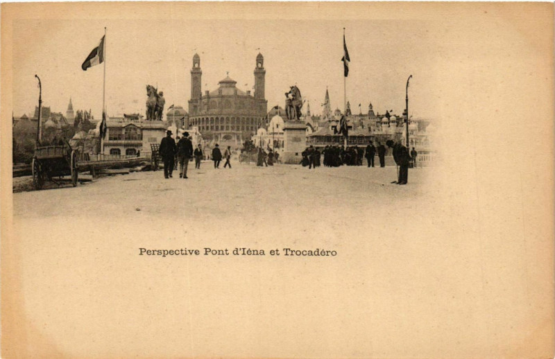 Carte postale ancienne Perspective Pont d'Iéna et Trocadéro à Paris 7e