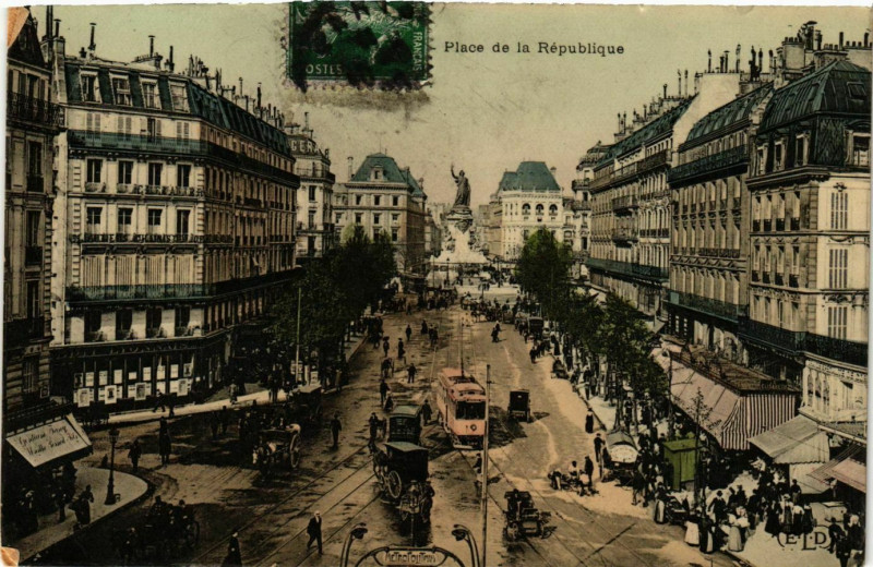Carte postale ancienne Paris 3e Place de la Republique ed. E.L.D à Paris 3e