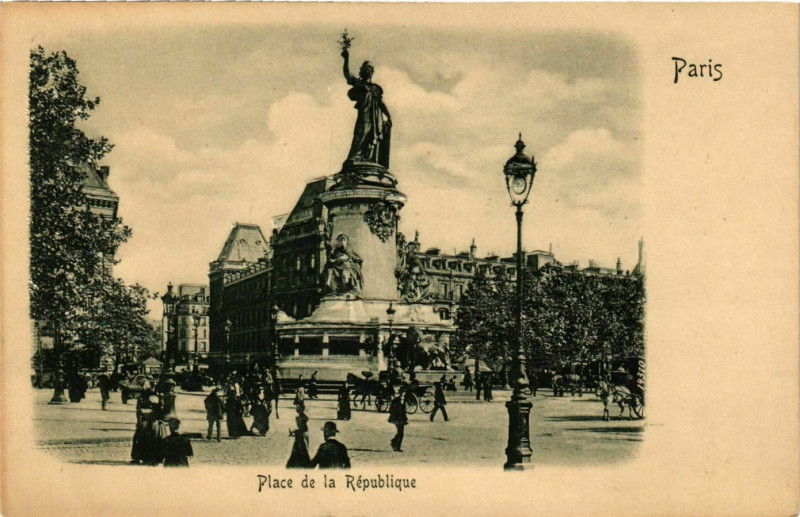 Carte postale ancienne Paris 4e Place de la Republique Embossed à Paris 4e
