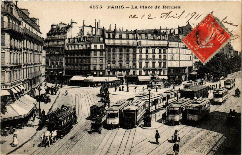 Carte postale ancienne La Place de Rennes à Paris 15e