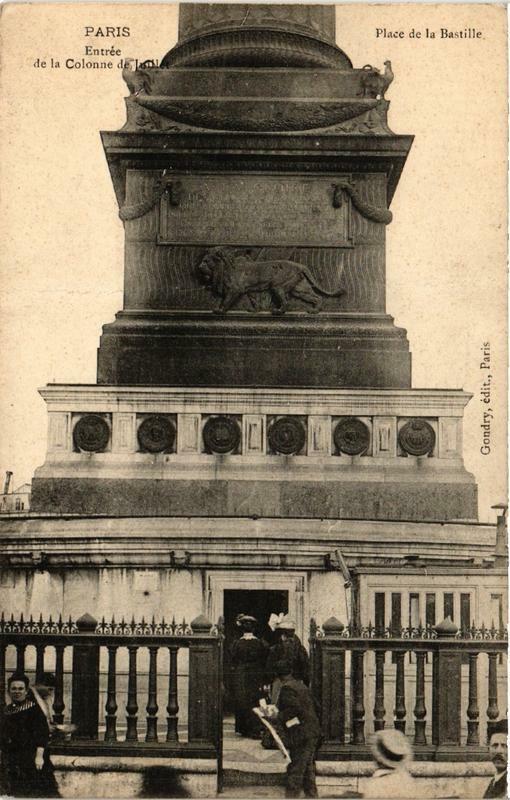 Carte postale ancienne Paris (4e) Place de la Bastille Entrée de la Colonne de Juillet à Paris 4e