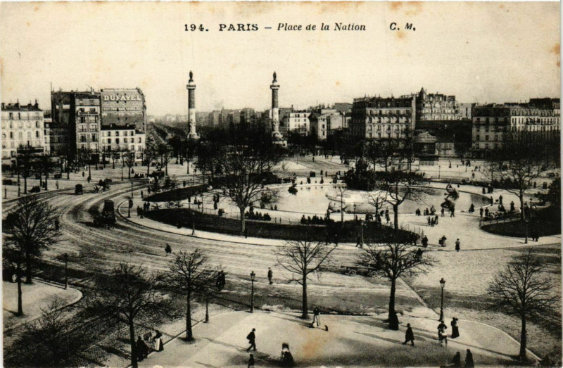 Carte postale ancienne Paris 11e Place de la Nation ed. C.M à Paris 11e
