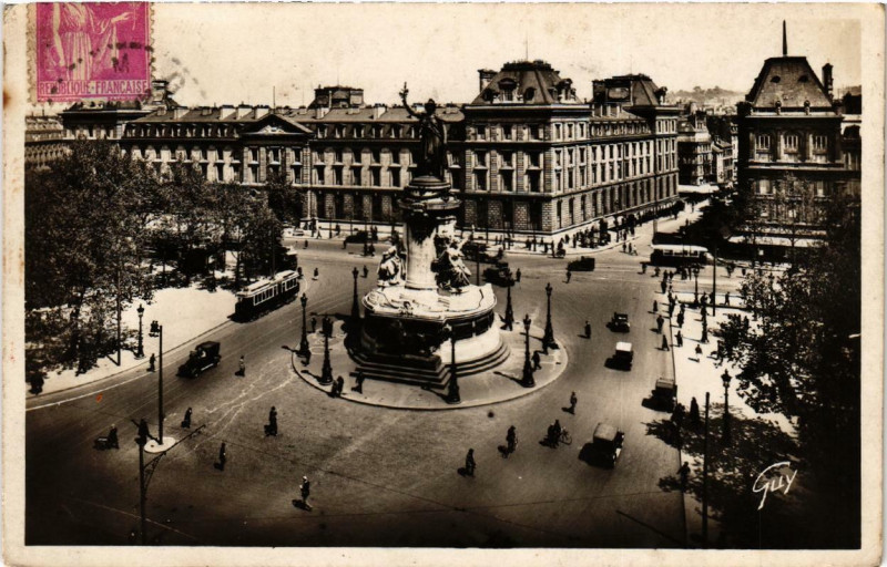 Carte postale ancienne Paris (4e) et ses Merveilles. Place de la Republique à Paris 4e