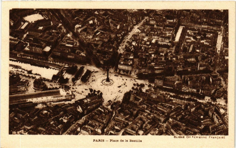 Carte postale ancienne Paris (4e) Place de la Bastille à Paris 4e