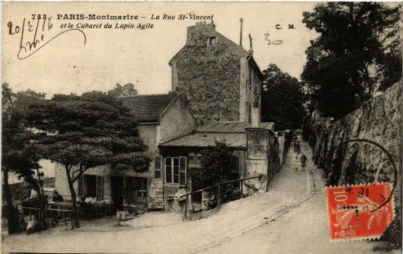 Carte postale ancienne La Rue Saint-Vincent et le Cabaret du Lapin-Agile à Paris 18e