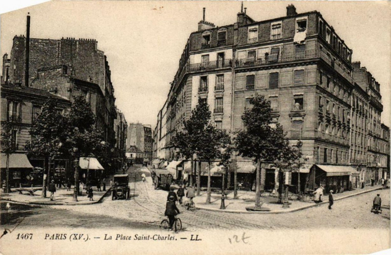 Carte postale ancienne La Place Saint-Charles à Paris 15e