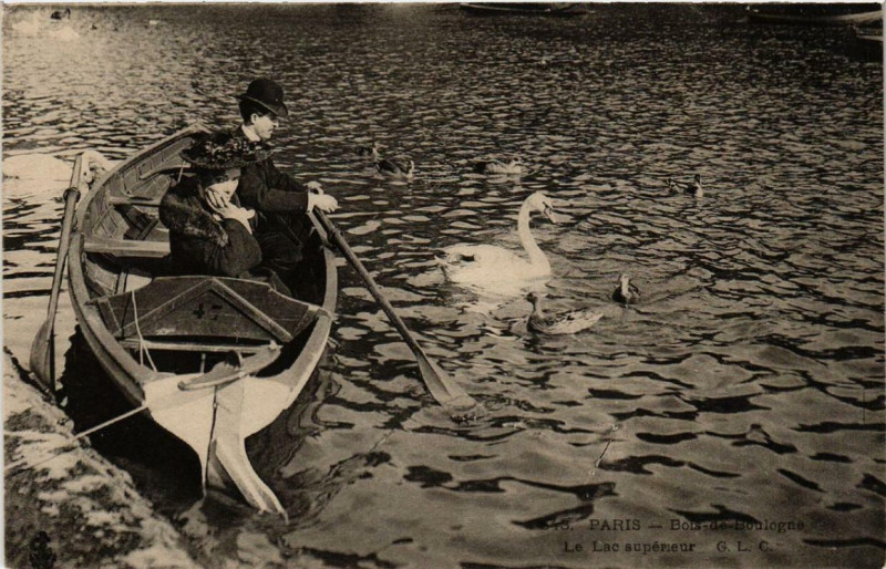 Carte postale ancienne Bois-de-Boulogne - Le Lac Supérieur à Paris 16e