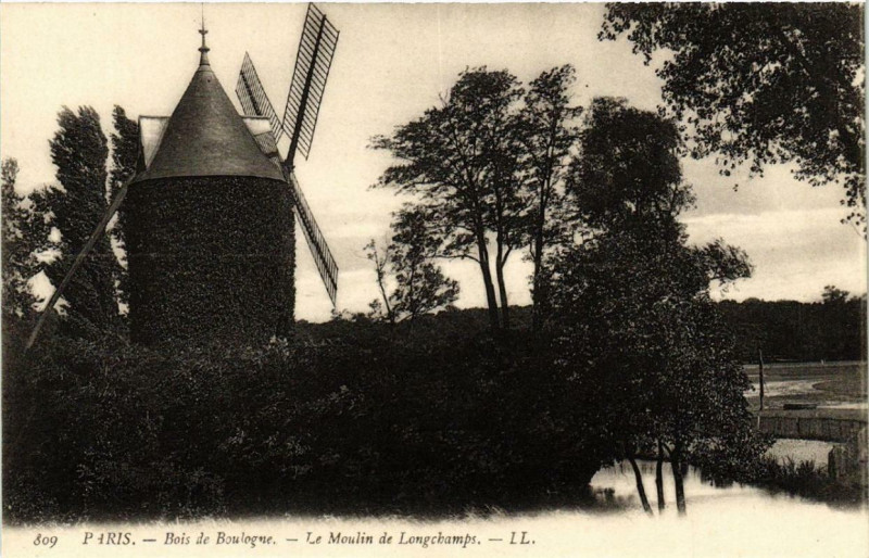 Carte postale ancienne Bois de Boulogne - Le Moulin de Longchamps à Paris 16e