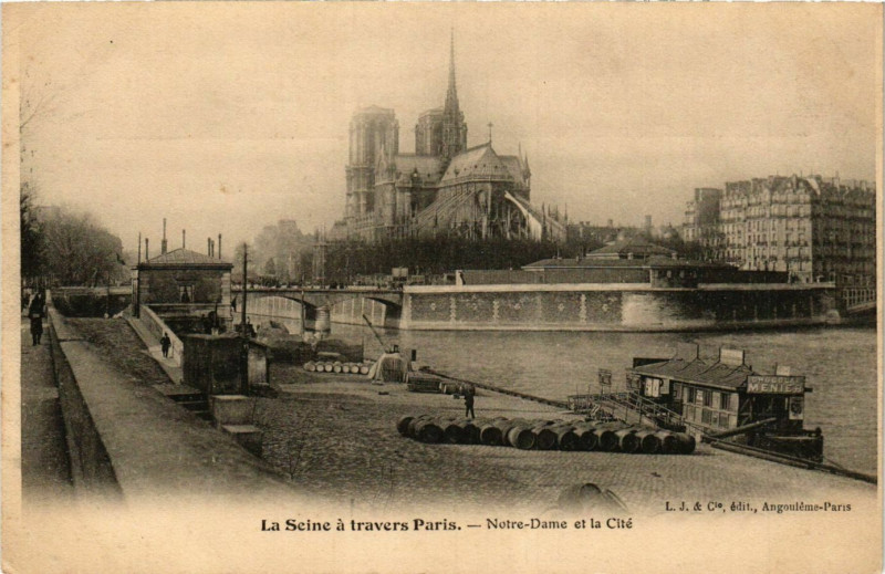 Carte postale ancienne Notre-Dame et la Cité à Paris 5e