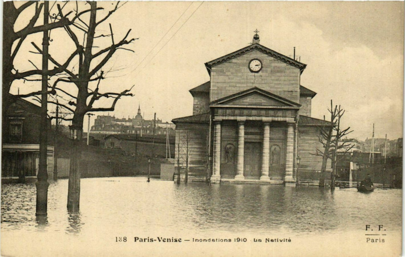 Carte postale ancienne Paris Venise Inondations 1910 La Nativite à Paris