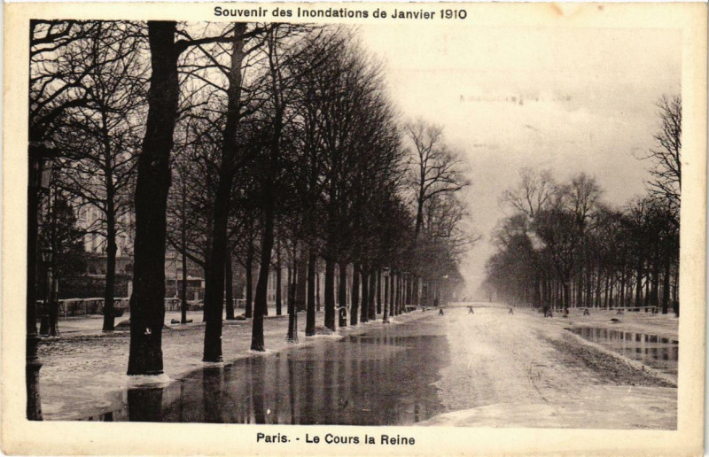 Carte postale ancienne Souvenir des Inondations. Paris Le Cours la Reine à Paris