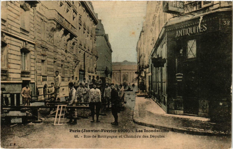 Carte postale ancienne Paris Les Inondations 41 Rue de Bourgogne Chambre des Deputes à Paris