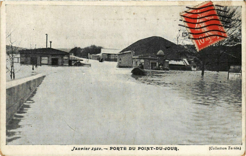 Carte postale ancienne Janvier 1910 - Porte du Point-du-Jour à Paris 16e