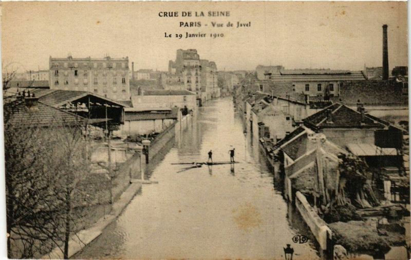 Carte postale ancienne Paris Crue de la Seine 1910 Vue de Javel à Paris