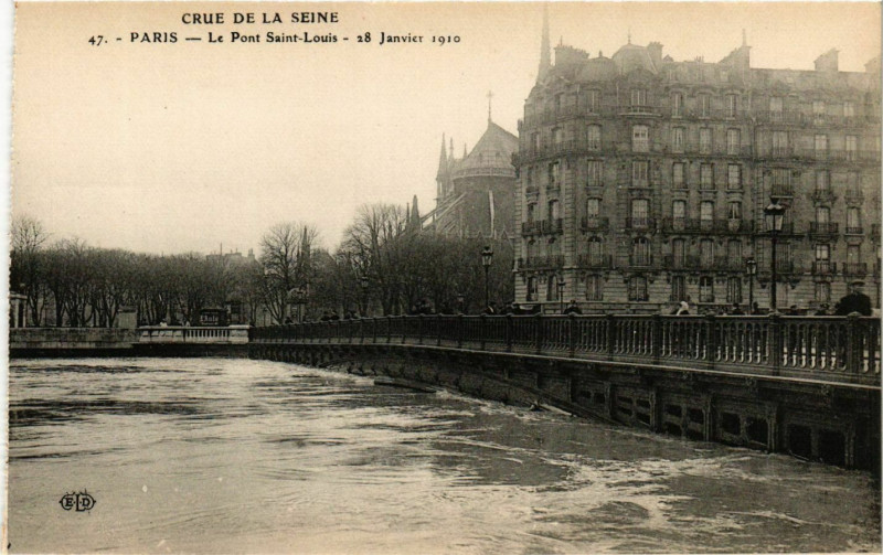Carte postale ancienne Paris Crue de la Seine 1910 Pont Saint-Louis à Paris