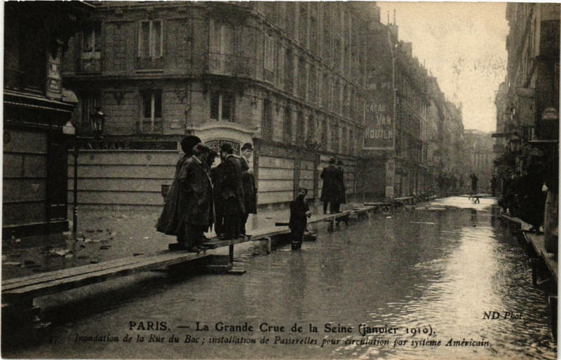 Carte postale ancienne La Grande Crue de la Seine 37 Rue du Bac Systeme americain