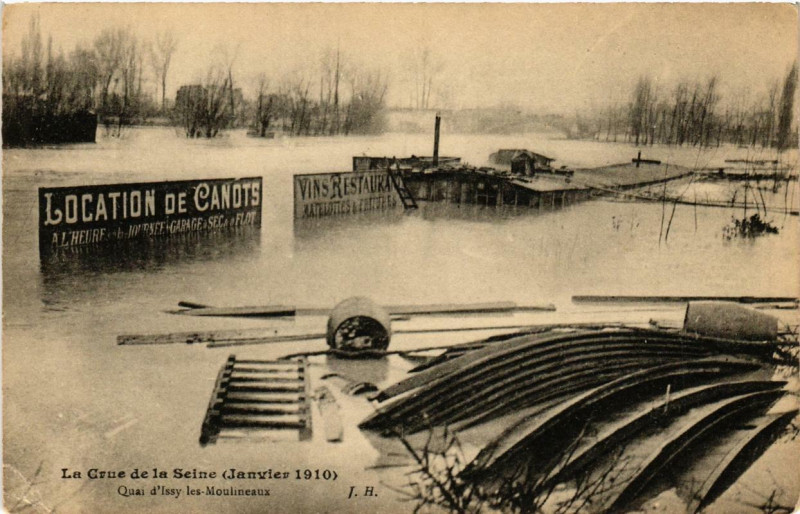 Carte postale ancienne La Crue de la Seine (Janvier 1910) - Le Quai près d'Auteuil à Paris 16e