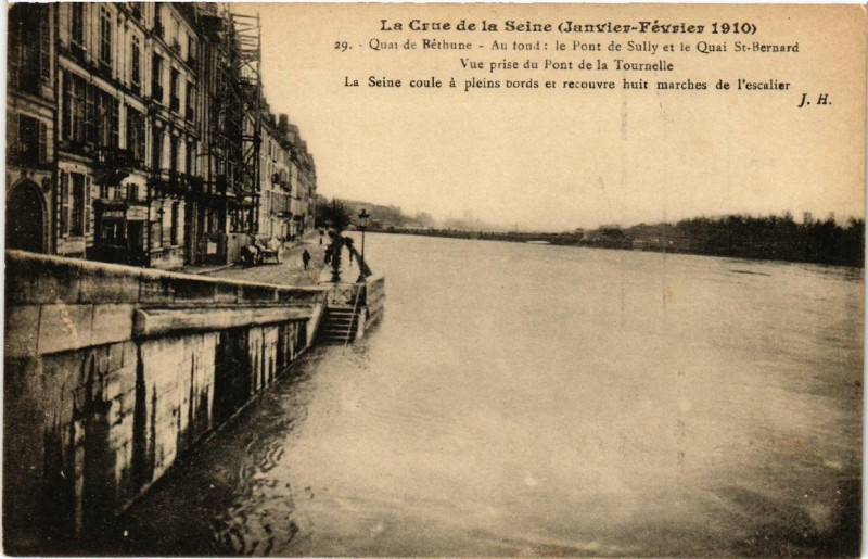 Carte postale ancienne La Crue de la Seine 29 Quai de Bethune