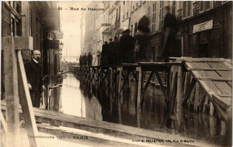 Carte postale ancienne Inondations Paris 21 Rue de Beaune à Paris