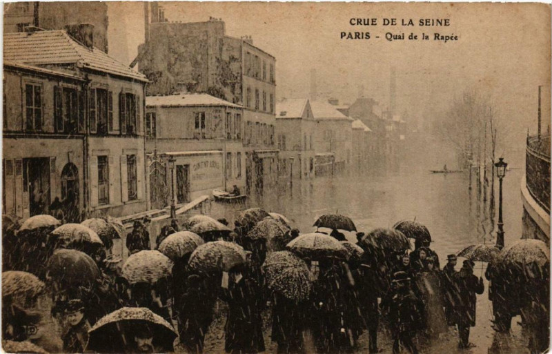 Carte postale ancienne Crue de la Seine Paris Quai de la Rapée à Paris