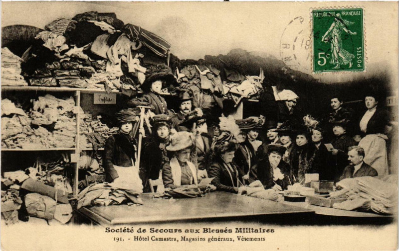 Carte postale ancienne 191 Hotel Camastra Magasins generaux Vetements