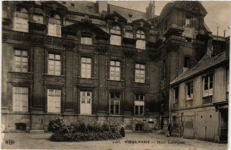 Carte postale ancienne Paris (4e) Hotel Lamoignon à Paris 4e