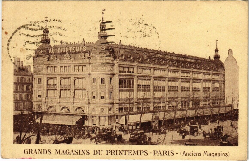 Carte postale ancienne Paris (9e) Grands Magasins du Printemps à Paris 9e