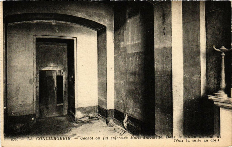 Carte postale ancienne Paris (1e) La Conciergerie. Cachot de Marie Antoinette à Paris 1er