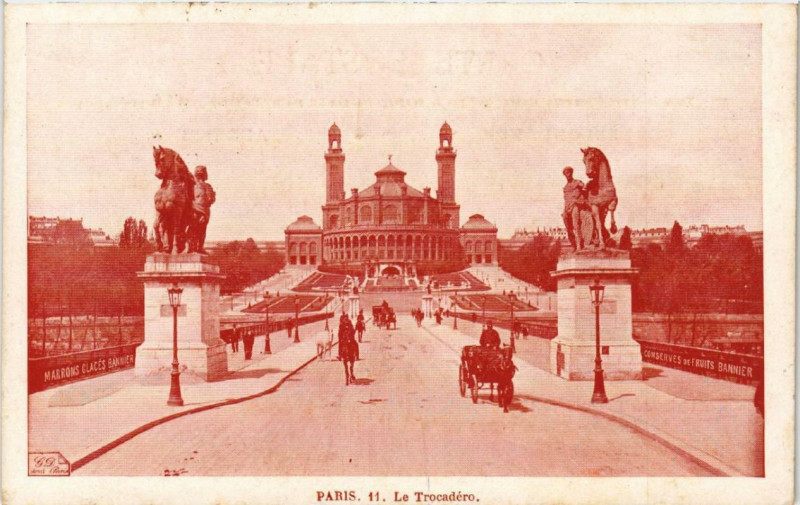 Carte postale ancienne Le Trocadéro à Paris 7e