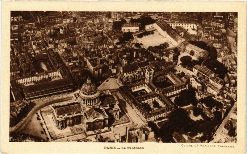 Carte postale ancienne Paris (5e) Le Pantheon à Paris 5e