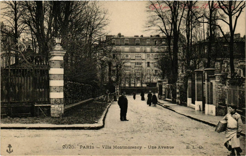 Carte postale ancienne Villa Montmorency - Une Avenue à Paris 16e