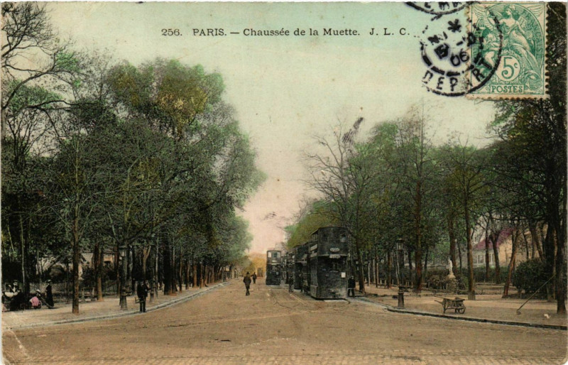 Carte postale ancienne Chaussée de la Muette à Paris 16e