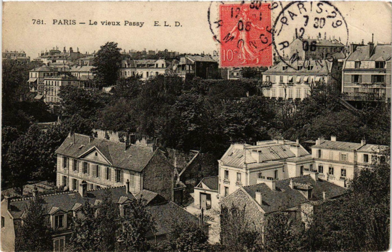 Carte postale ancienne Le vieux Passy à Paris 16e