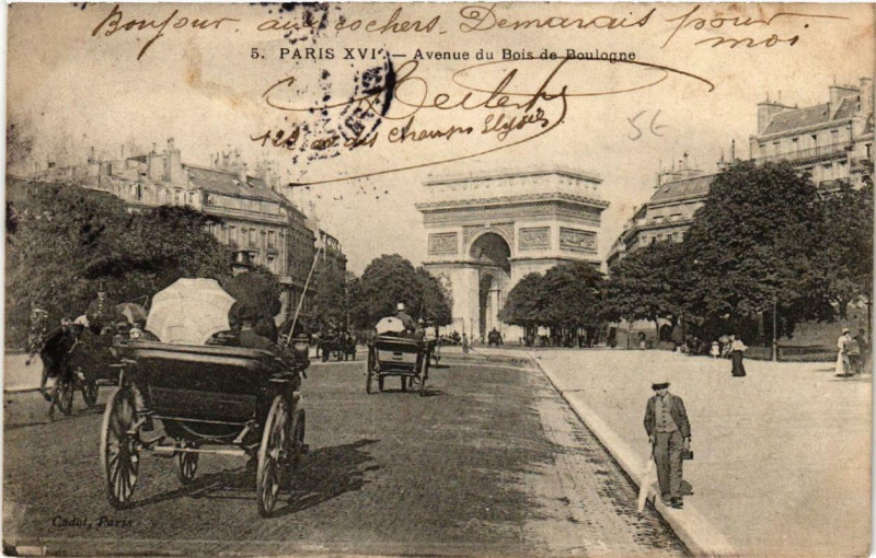 Carte postale ancienne Avenue du Bois de Boulogne à Paris 16e