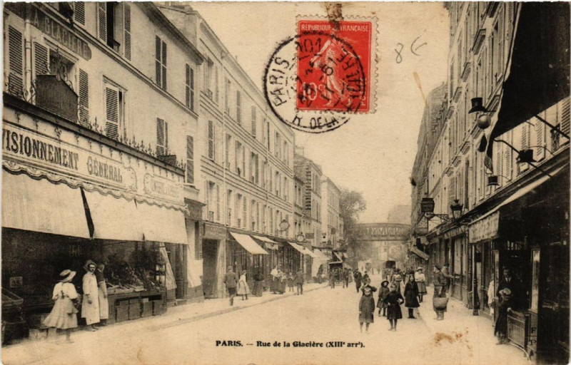 Carte postale ancienne Paris (13e) Rue de la Glaciere à Paris 13e